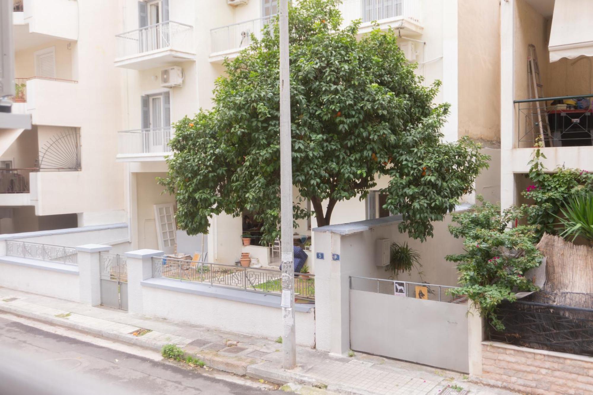 50 Steps Metro Kato Patisia Renovated Athens Apt Ngoại thất bức ảnh